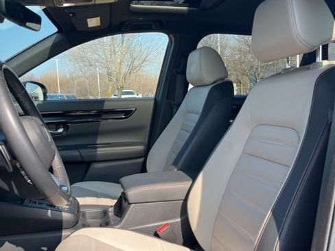 Used 2023 Honda CR-V Sport Touring image 11