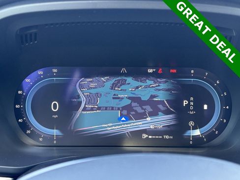 Used 2022 Volvo XC60 B5 Momentum w/ Protection Package Premier image 16