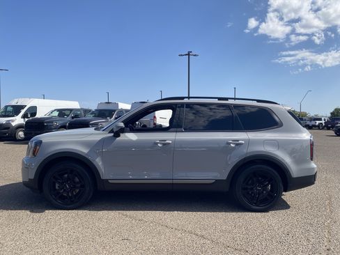 Certified 2023 Kia Telluride SX Prestige X-Line AWD/4WD image 3