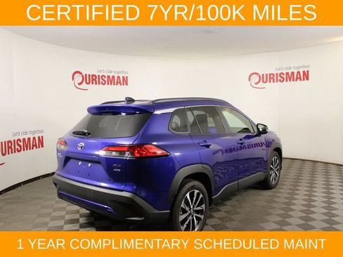 Used 2025 Toyota Corolla Cross XLE AWD/4WD image 9