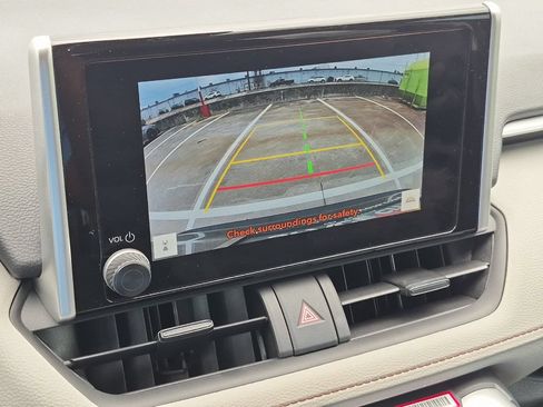 Certified 2024 Toyota RAV4 XLE AWD/4WD image 20
