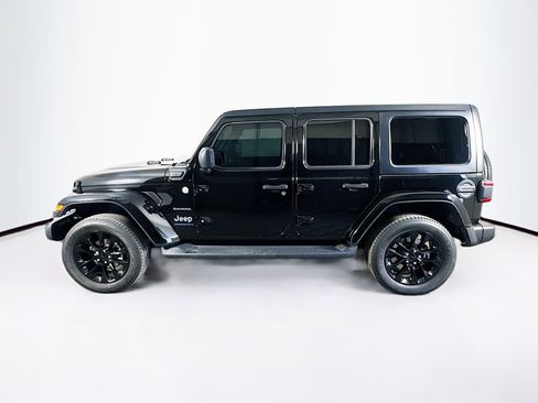 Used 2023 Jeep Wrangler Unlimited Sahara w/ Cold Weather Group AWD/4WD image 4