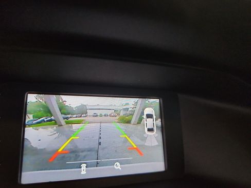 Used 2015 Ford Focus SE w/ Reverse Sensing Package FWD image 21
