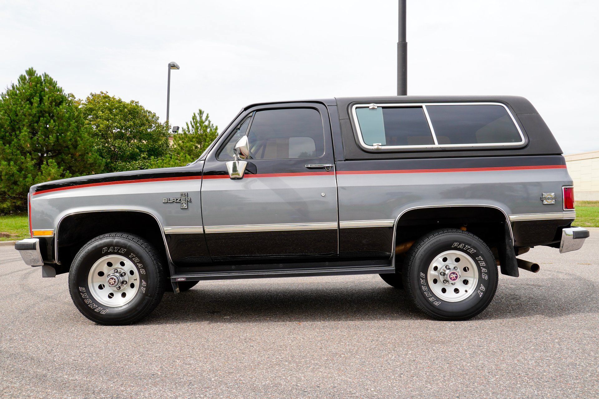 Used 1987 Chevrolet Blazer 4WD image 6