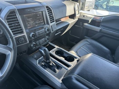 Used 2015 Ford F150 Platinum image 7