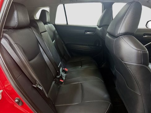 Used 2024 Toyota Corolla Cross XLE w/ Convenience Package FWD image 25