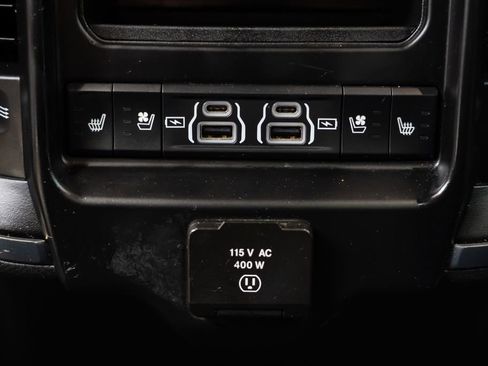 Used 2021 RAM 1500 Limited w/ Night Edition AWD/4WD image 9