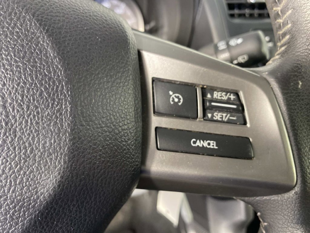 Used 2015 Subaru Forester 2.5i Limited AWD/4WD image 17