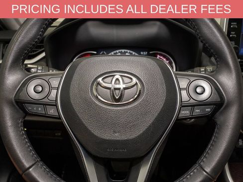 Used 2022 Toyota RAV4 Limited AWD/4WD image 20