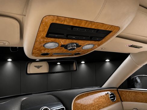 Used 2014 Bentley Flying Spur W12 AWD/4WD image 30