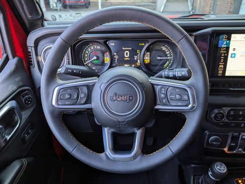 Used 2024 Jeep Wrangler Sahara w/ Technology Group image 23