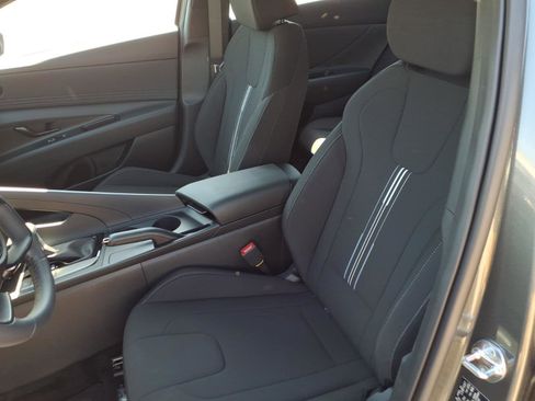 New 2026 Hyundai Elantra Sport FWD image 8