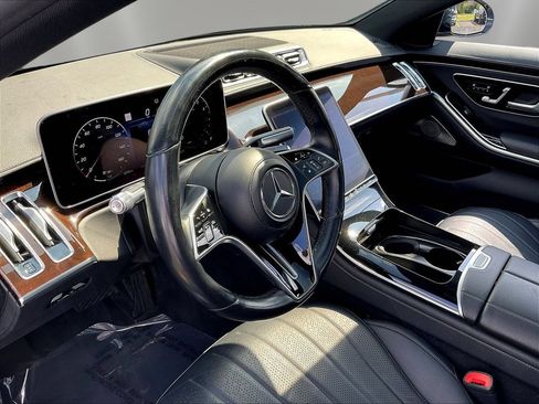 Used 2023 Mercedes-Benz S 500 4MATIC w/ Warmth & Comfort Package image 17