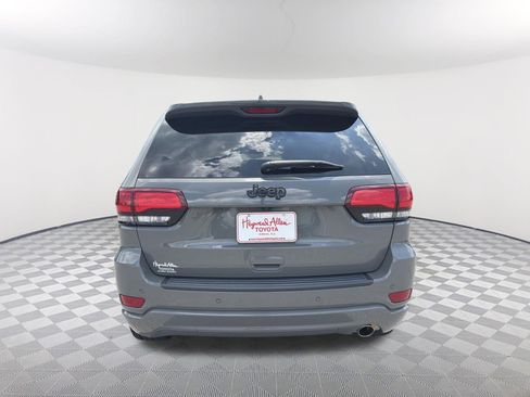 Used 2021 Jeep Grand Cherokee Laredo X RWD image 15