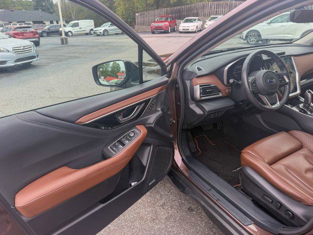 Used 2020 Subaru Outback Touring XT AWD/4WD image 16