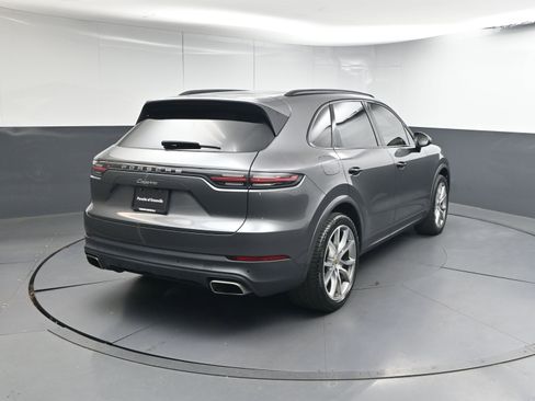 Certified 2019 Porsche Cayenne image 25