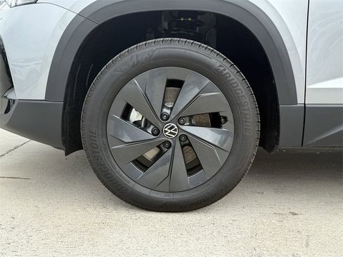 New 2026 Volkswagen Taos S image 9