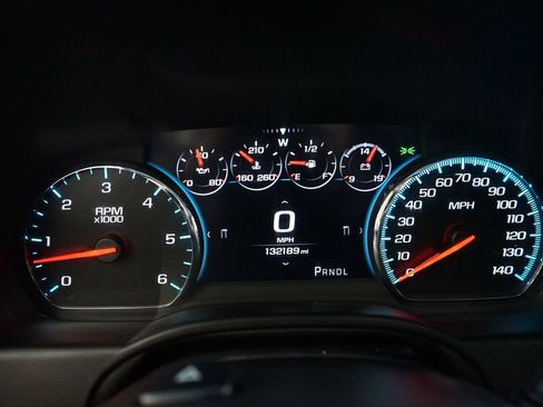 Used 2018 Chevrolet Tahoe Premier image 39