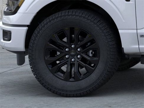 New 2025 Ford F150 XLT w/ Equipment Group 303A High image 19