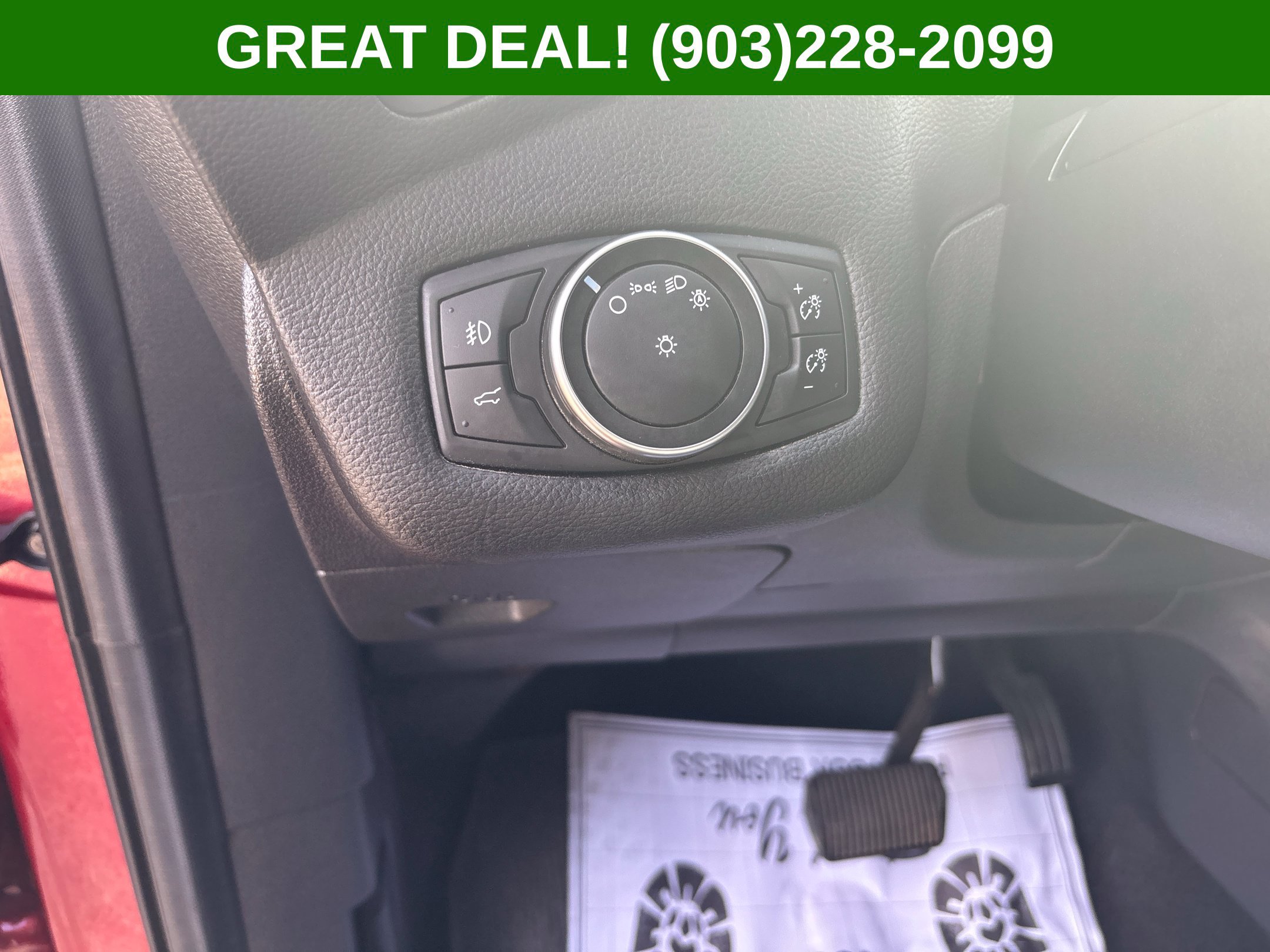 Used 2018 Ford Escape SE FWD image 23