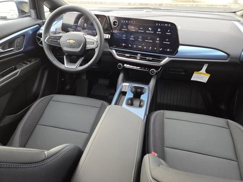 New 2026 Chevrolet Equinox EV LT w/ LPO, Blackout Package FWD image 28