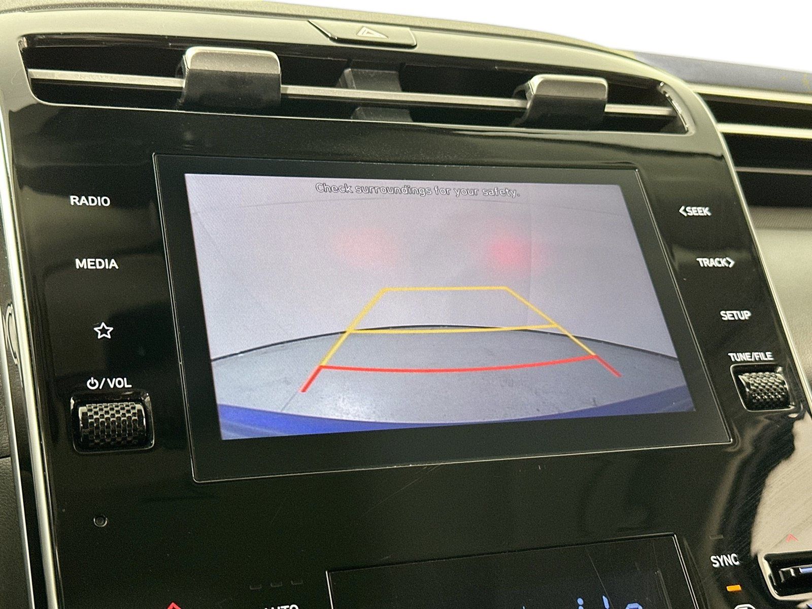 Used 2023 Hyundai Tucson SEL w/ Convenience Package FWD image 13