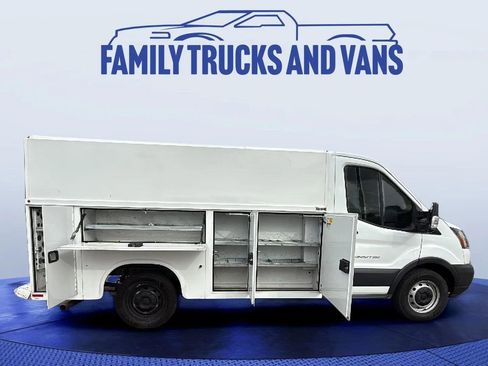 Used 2018 Ford Transit 350 350 w/ Interior Upgrade Package image 9