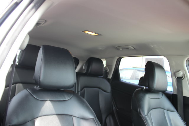 Used 2024 Kia Sportage EX AWD/4WD image 34