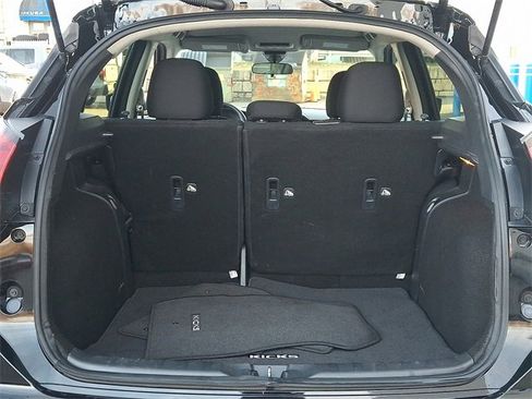 Used 2025 Nissan Kicks Play S image 28