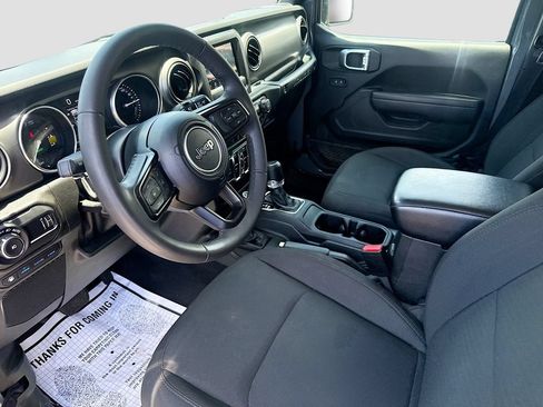 Certified 2023 Jeep Wrangler Unlimited AWD/4WD image 25