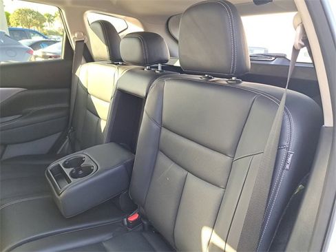 Used 2023 Nissan Murano SL w/ Cargo Package image 12