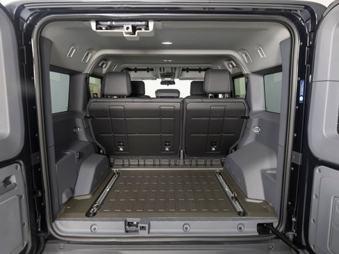 New 2025 INEOS Grenadier Fieldmaster Edition AWD/4WD image 39