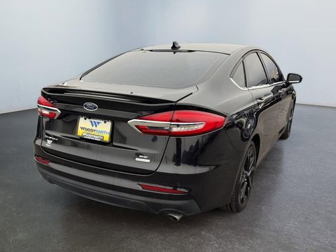 Used 2019 Ford Fusion SE w/ Equipment Group 151A image 5