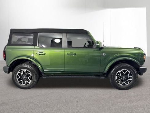 Used 2024 Ford Bronco Outer Banks AWD/4WD image 33