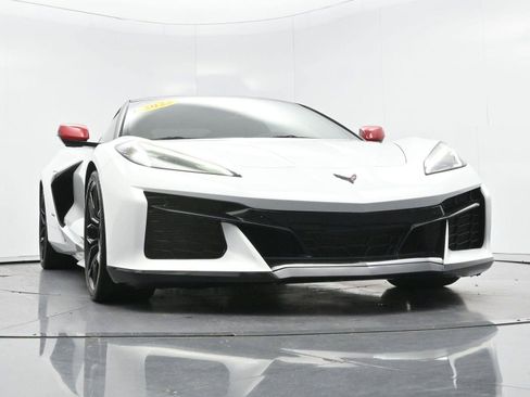 Used 2023 Chevrolet Corvette Z06 w/ Stealth Interior Trim Package RWD image 37