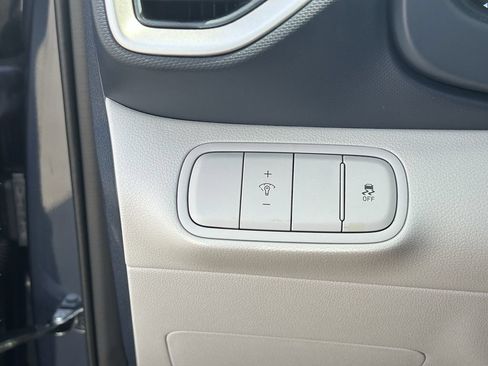 New 2026 Hyundai Venue SEL FWD image 27