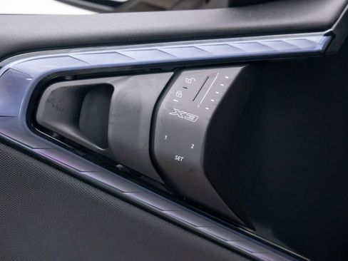 New 2025 BMW X3 xDrive30i w/ Premium Package image 14