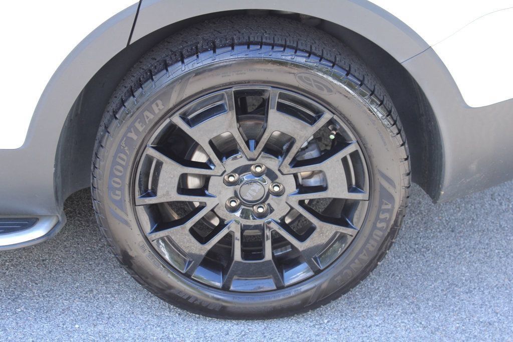 Used 2021 Kia Telluride EX w/ EX Premium Package AWD/4WD image 45