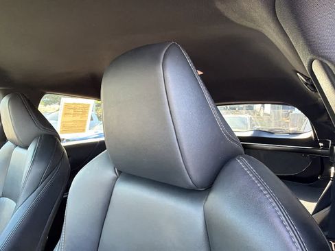 Used 2021 Toyota Venza XLE w/ Carpet Mat Package (TMS) AWD/4WD image 11