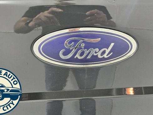 Used 2016 Ford F150 XLT w/ Equipment Group 302A Luxury AWD/4WD image 37