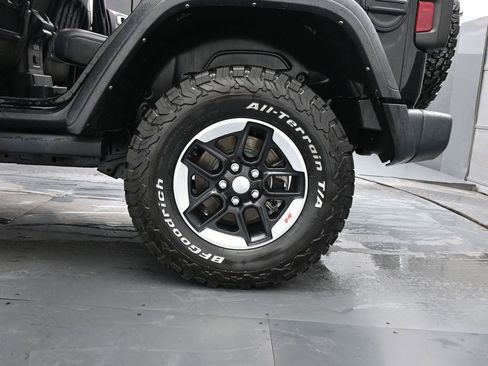 Used 2021 Jeep Wrangler Unlimited Rubicon image 20