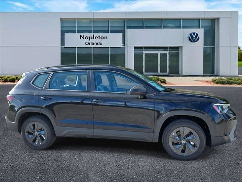 Used 2025 Volkswagen Taos S FWD image 3