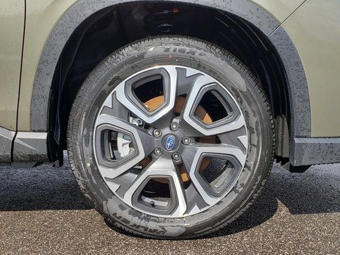 New 2026 Subaru Ascent Limited AWD/4WD image 12