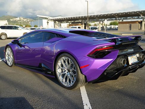 Used 2024 Lamborghini Huracan Tecnica RWD image 27