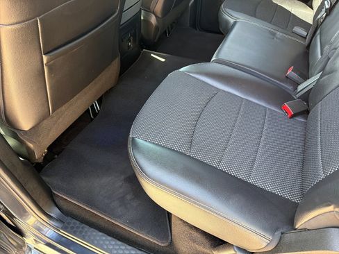 Used 2018 RAM 1500 Lone Star RWD image 33