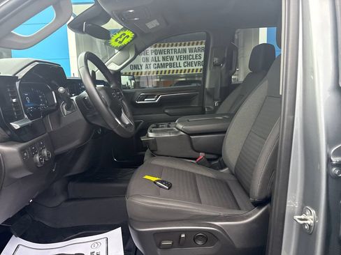 Used 2023 Chevrolet Silverado 1500 RST AWD/4WD image 22