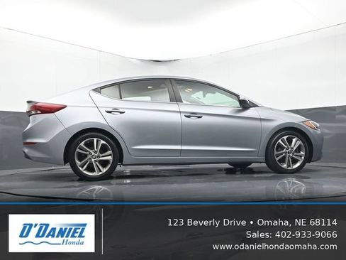 Used 2017 Hyundai Elantra Limited w/ Limited Ultimate Package 09 FWD image 13