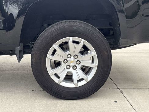 Used 2019 Chevrolet Colorado LT w/ LT Convenience Package image 9