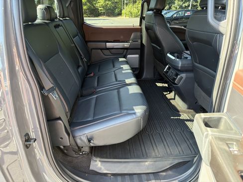 Used 2021 Ford F150 Lariat w/ Equipment Group 502A High AWD/4WD image 16