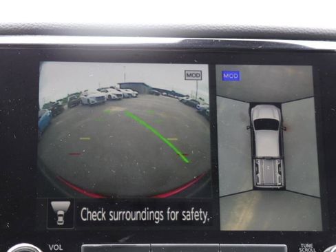 Used 2021 Nissan Titan PRO-4X w/ Pro-4x Convenience Package image 14